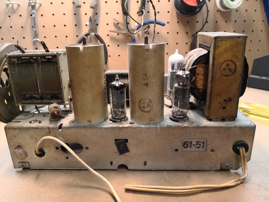 Restoring a 1954 HMV Radio | OCAU Forums